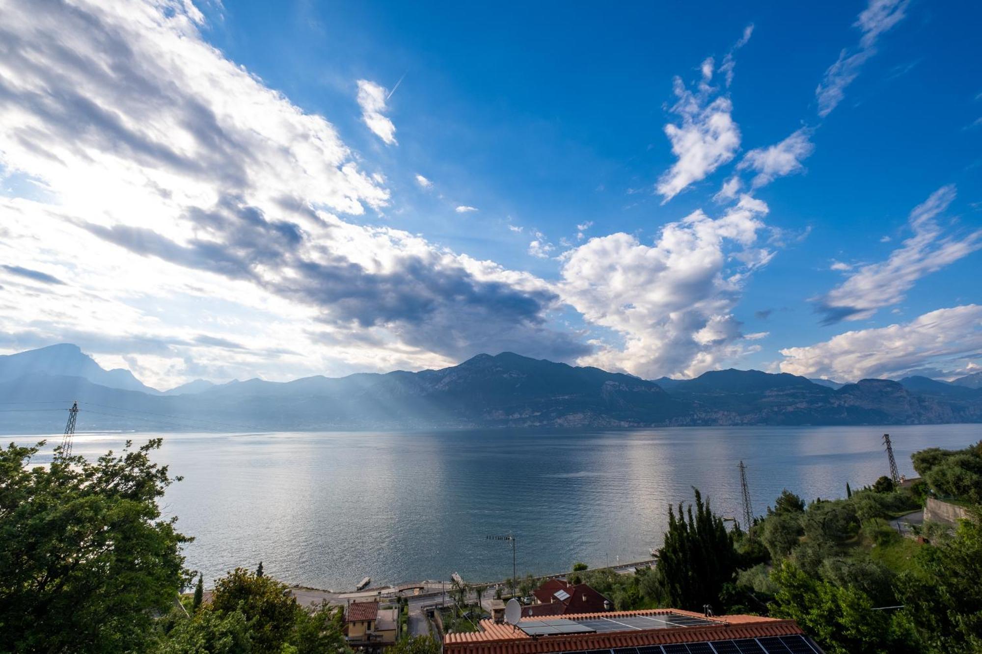 Villa Al Salto - Lake Garda Brenzone sul Garda Exterior photo